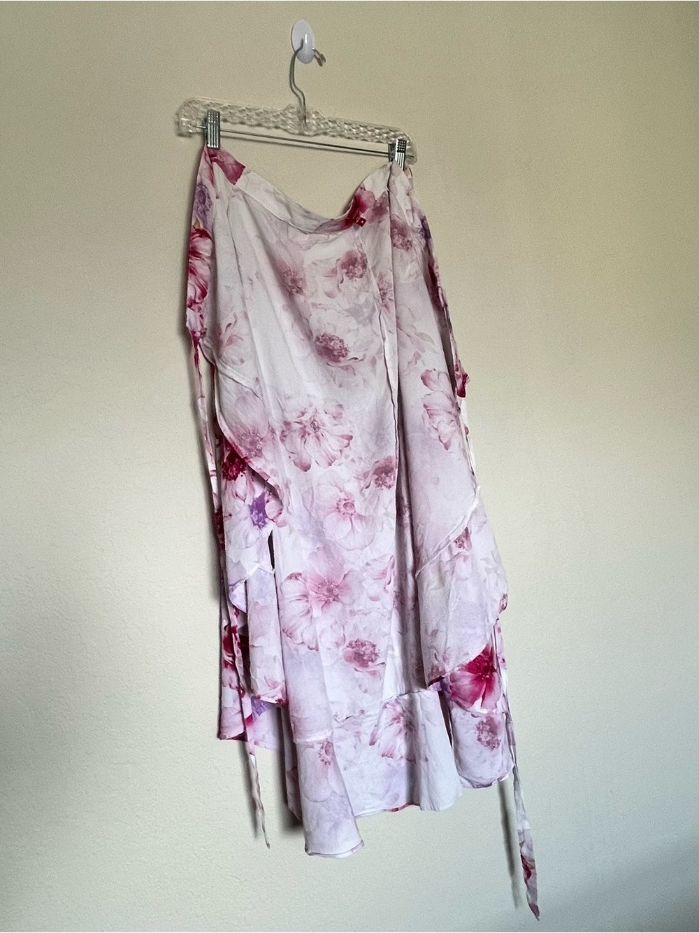 GUESS Floral Wrap Midi Skirt Watercolor Pink Purple Handkerchief Hem M - Picture 7 of 12